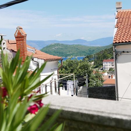 Potocina 21 Apartment Vrbnik Exterior photo
